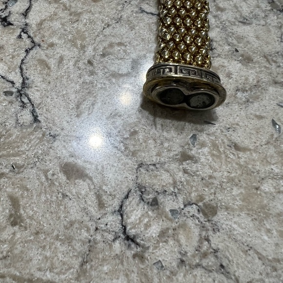 Gold and Silver Necklace with Intricate Design - Picture 2 of 3